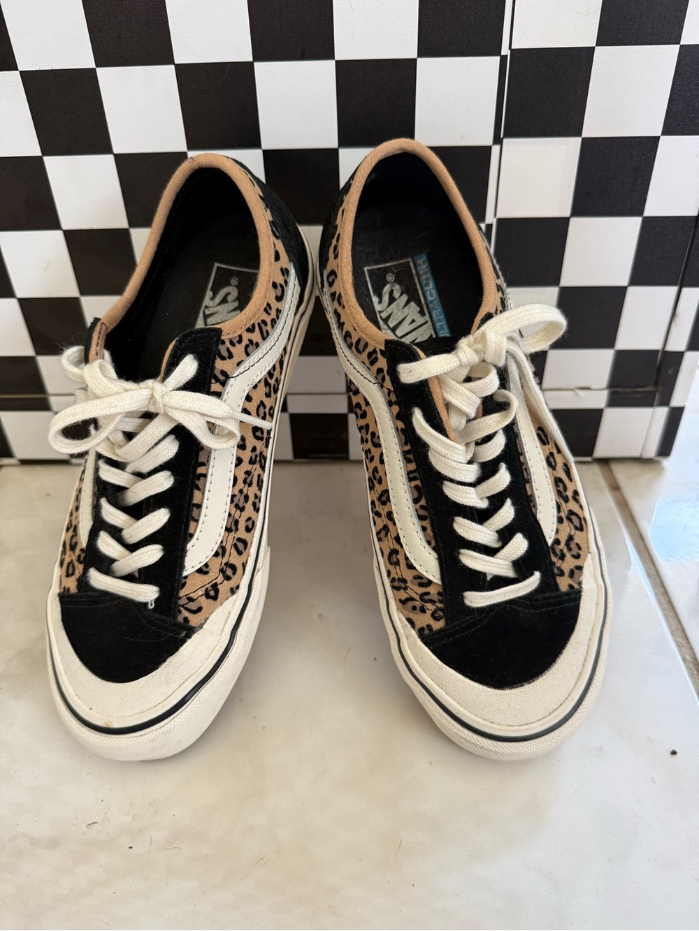 Vans Old Skool suede Leopard Print Sneakers - Black & Tan